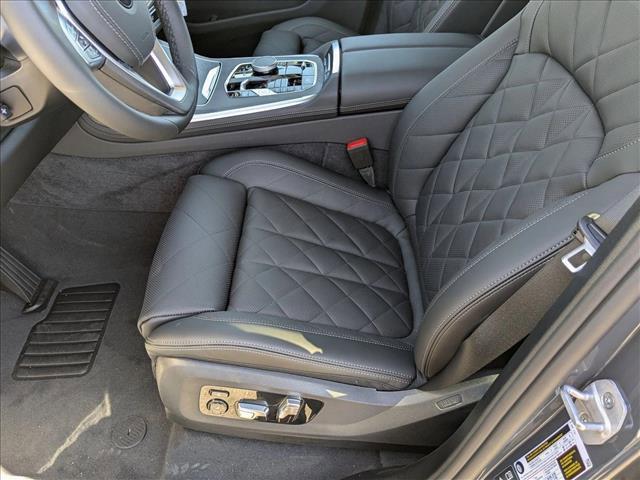 new 2026 BMW X7 car, priced at $96,335