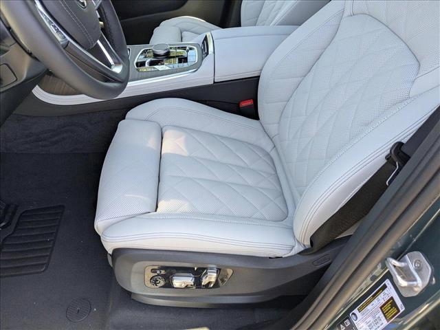 new 2025 BMW X7 car, priced at $94,185
