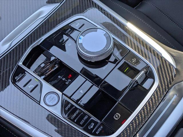 new 2025 BMW X7 car, priced at $121,580