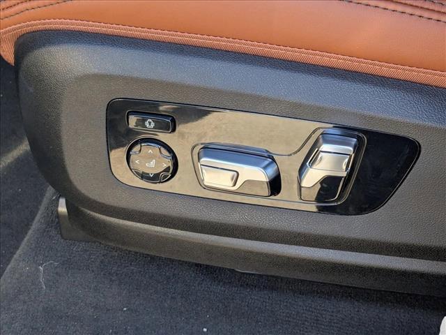 new 2026 BMW X7 car, priced at $123,450