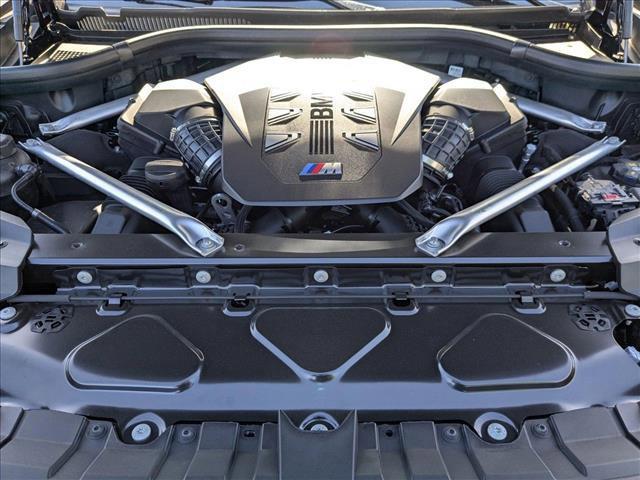 new 2025 BMW X7 car, priced at $121,280