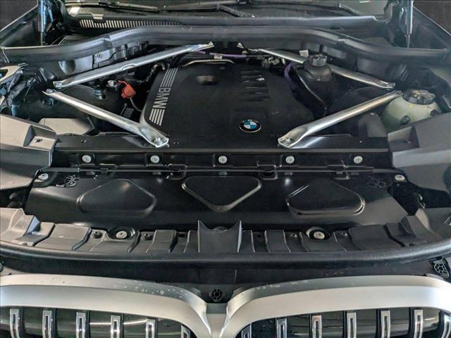 new 2026 BMW X7 car, priced at $92,685
