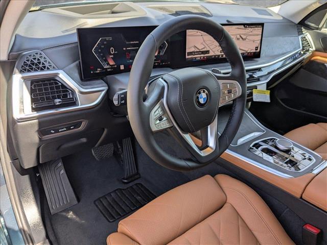 new 2025 BMW X7 car, priced at $93,185