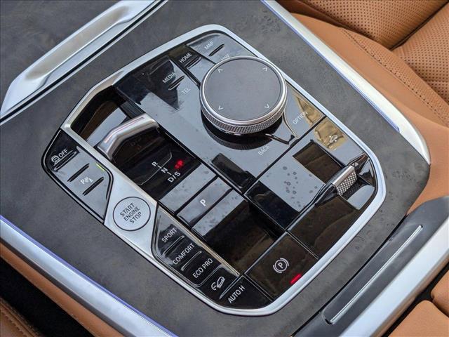 new 2025 BMW X7 car, priced at $93,185