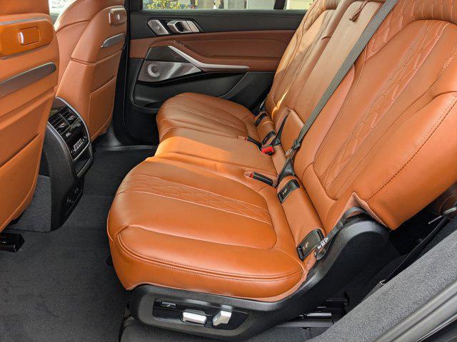 new 2025 BMW X7 car, priced at $125,020