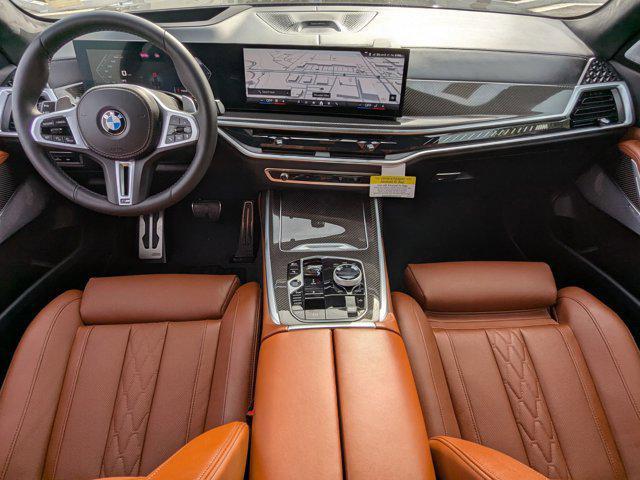 new 2025 BMW X7 car, priced at $125,020