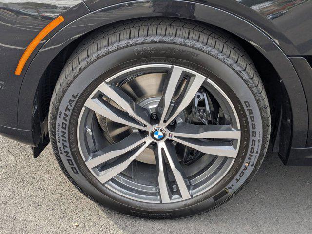 new 2025 BMW X7 car, priced at $125,020
