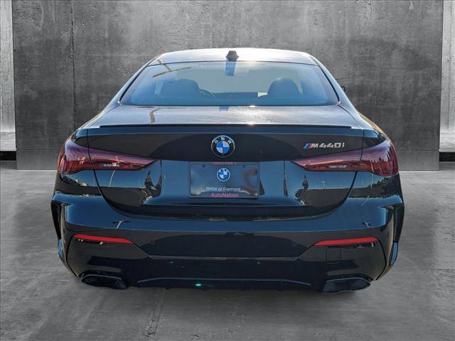 new 2025 BMW M440 car, priced at $69,080