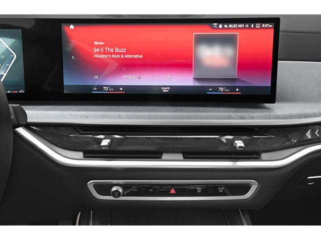 new 2025 BMW X7 car, priced at $93,185