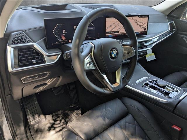 new 2026 BMW X7 car, priced at $92,685