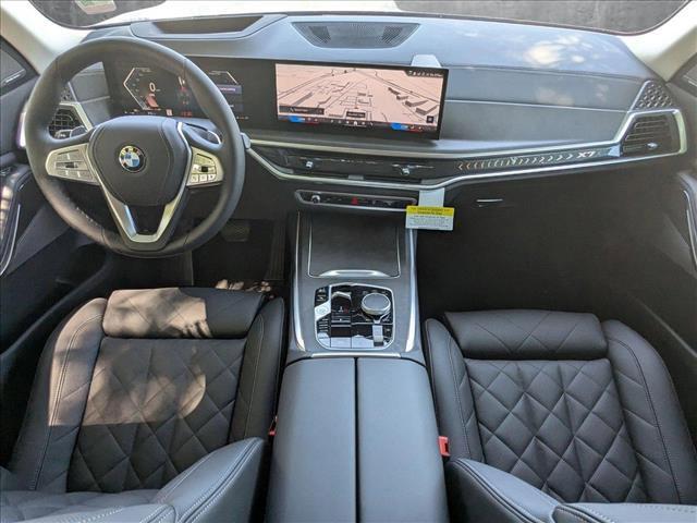 new 2026 BMW X7 car, priced at $92,685