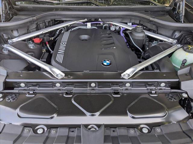 new 2026 BMW X7 car, priced at $92,685