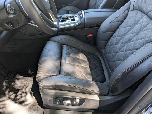 new 2026 BMW X7 car, priced at $92,685