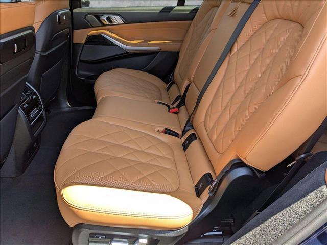 new 2026 BMW X7 car, priced at $100,185