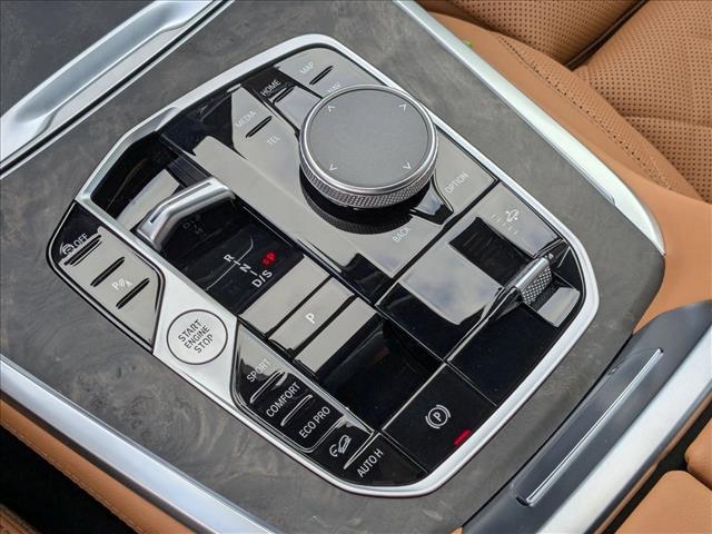 new 2026 BMW X7 car, priced at $99,955