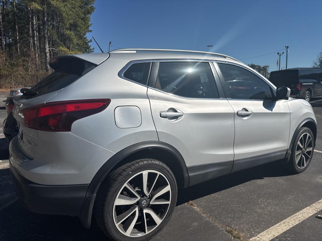 used 2019 Nissan Rogue Sport car, priced at $17,500