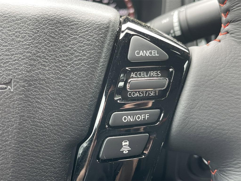 new 2025 Nissan Frontier car, priced at $44,071