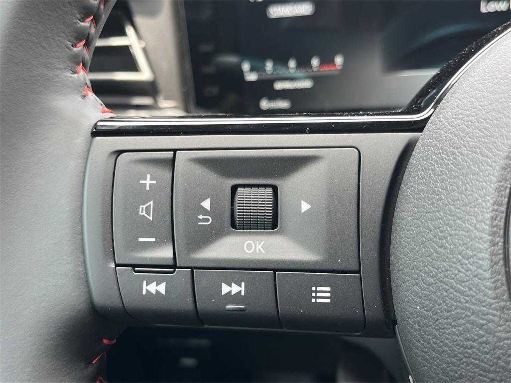 new 2025 Nissan Kicks car, priced at $26,589