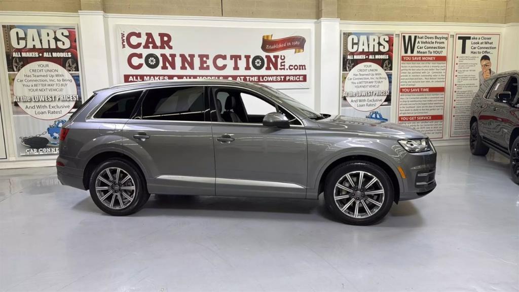 used 2017 Audi Q7 car, priced at $17,900