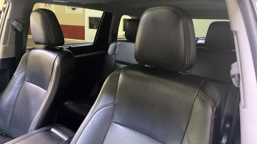 used 2019 Toyota Highlander car, priced at $29,500