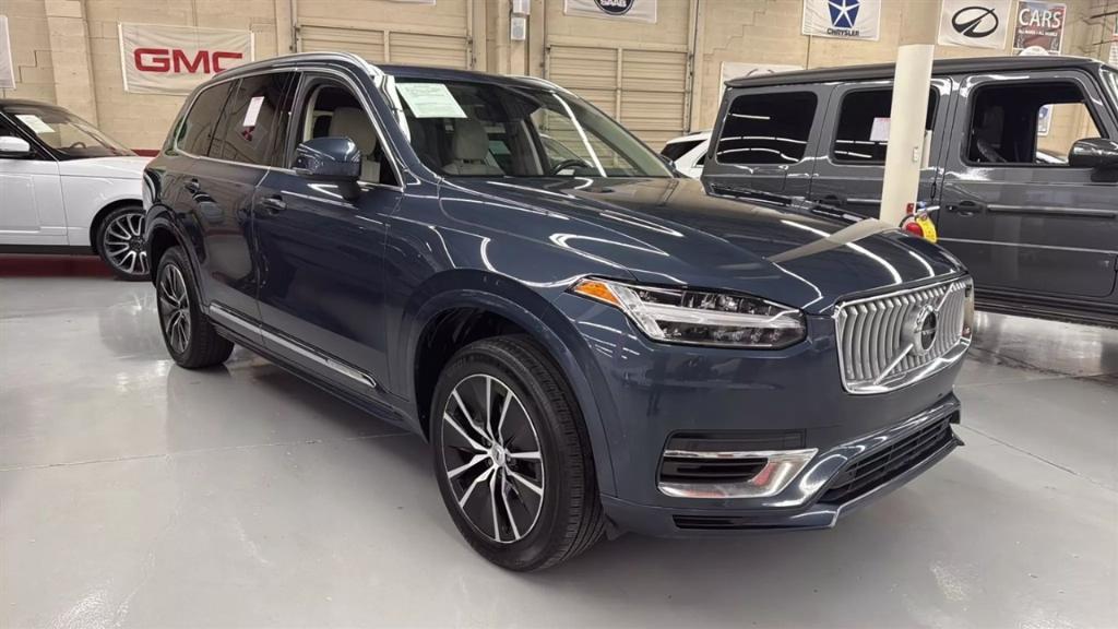 used 2022 Volvo XC90 Recharge Plug-In Hybrid car, priced at $30,500