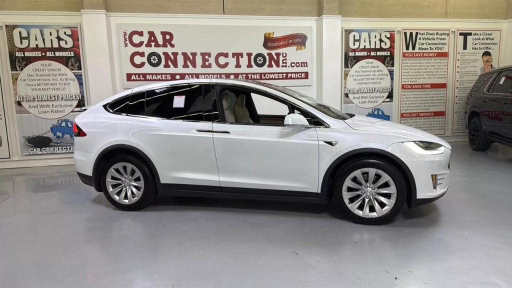 used 2020 Tesla Model X car, priced at $34,900