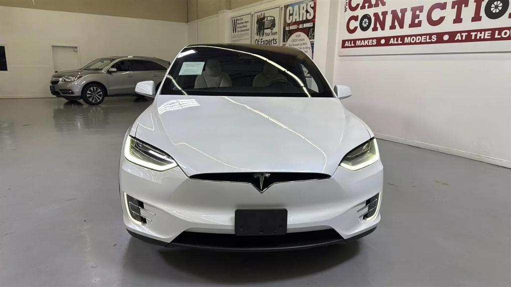 used 2020 Tesla Model X car, priced at $34,900