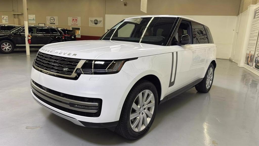 used 2024 Land Rover Range Rover car