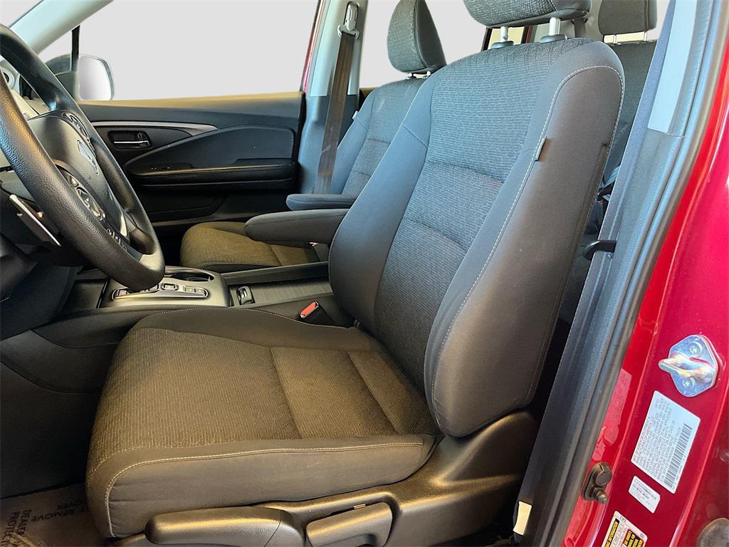 used 2023 Honda Ridgeline car, priced at $27,100