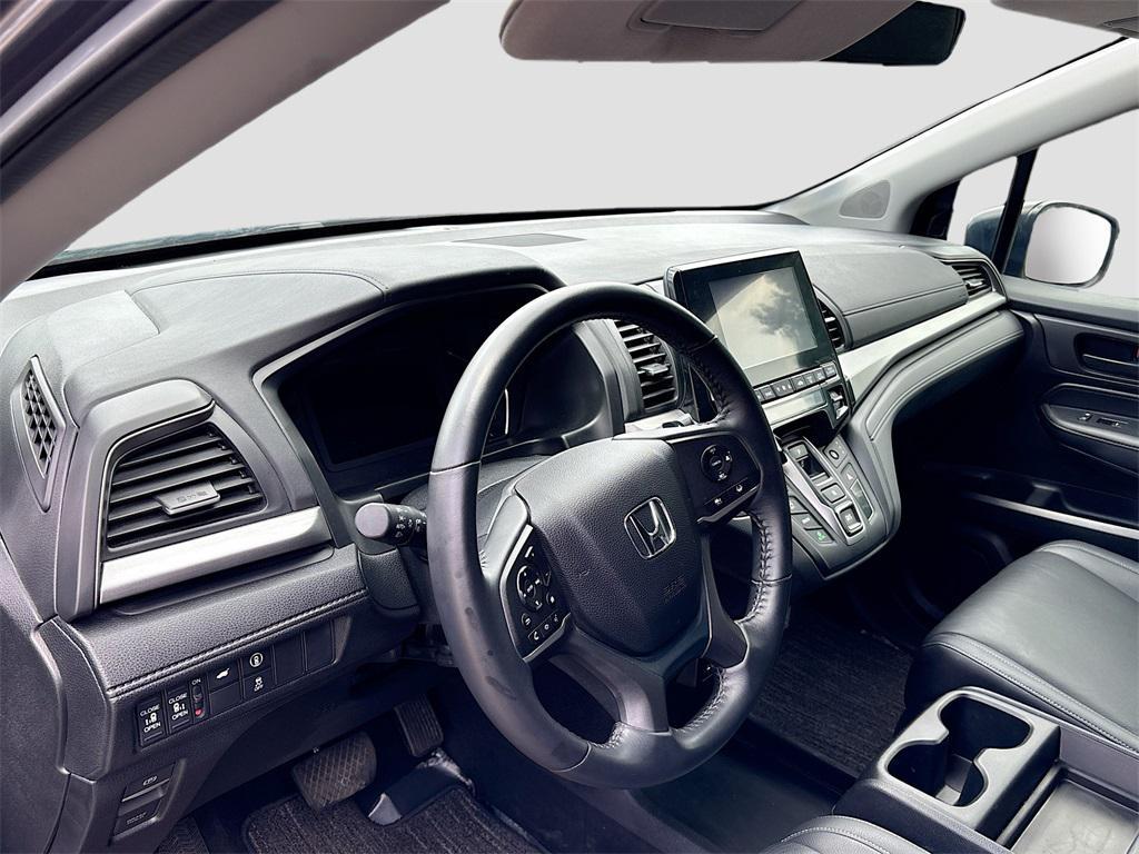 used 2024 Honda Odyssey car, priced at $32,500