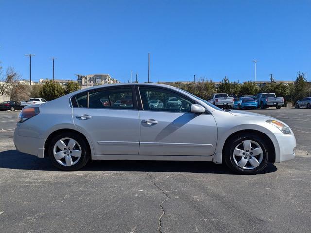 used 2007 Nissan Altima car, priced at $5,000