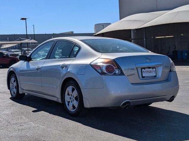 used 2007 Nissan Altima car, priced at $5,000