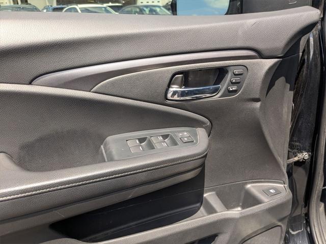 used 2023 Honda Ridgeline car, priced at $29,000