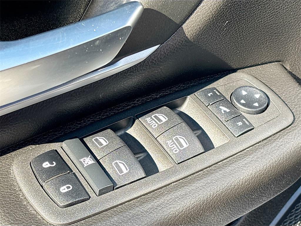 used 2022 Ram 1500 car, priced at $27,100