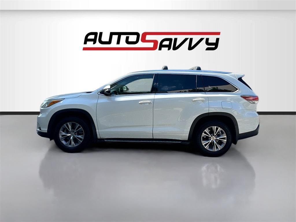 used 2015 Toyota Highlander car, priced at $11,500