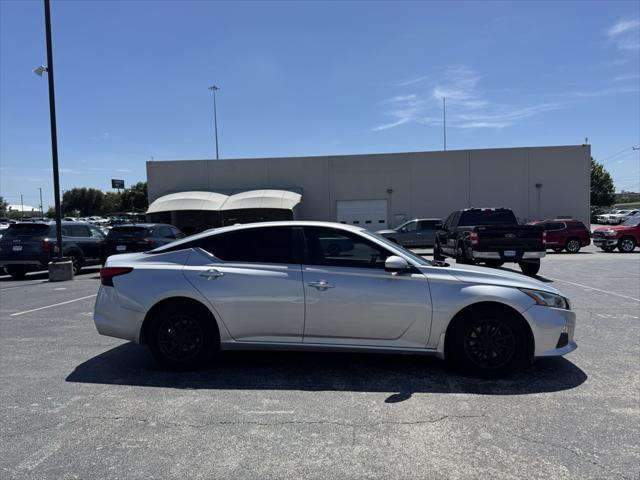 used 2019 Nissan Altima car, priced at $13,500