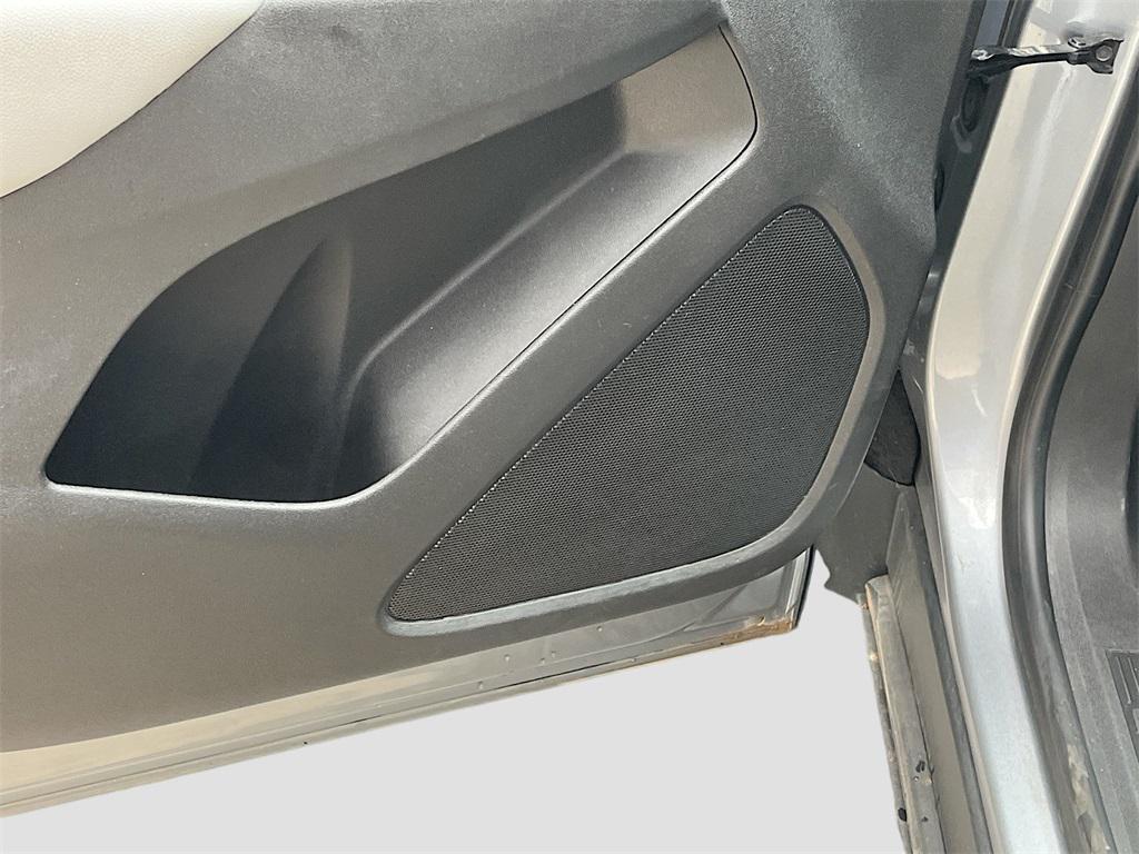 used 2024 Chevrolet Equinox car, priced at $18,500