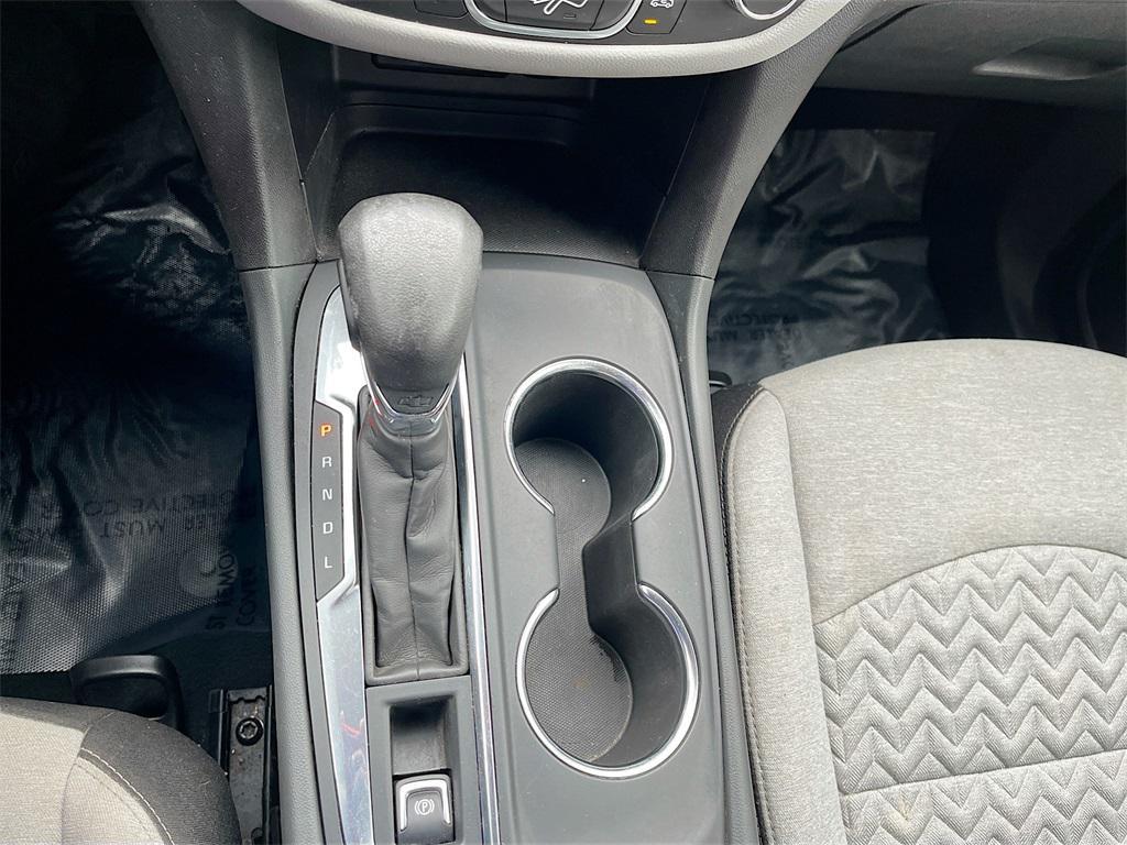 used 2024 Chevrolet Equinox car, priced at $18,500