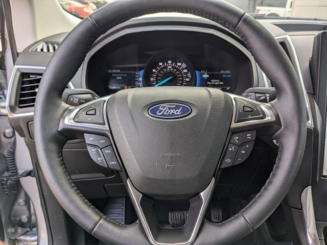 used 2024 Ford Edge car, priced at $28,200