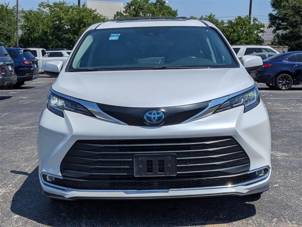used 2023 Toyota Sienna car, priced at $32,000