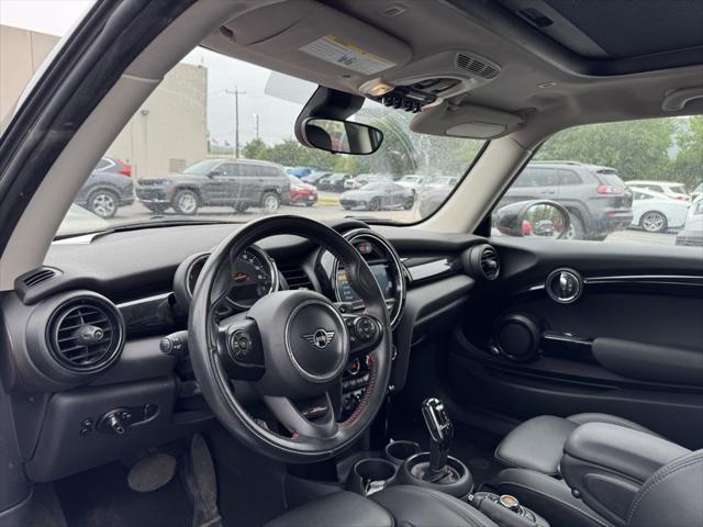 used 2020 MINI Hardtop car, priced at $17,000
