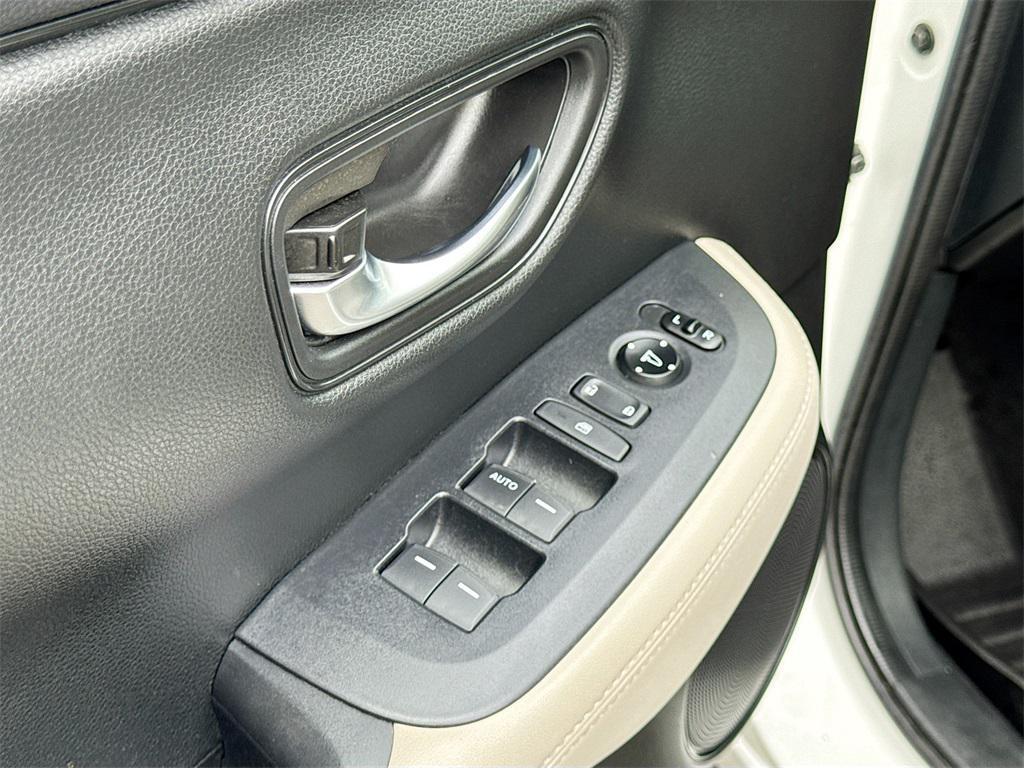 used 2024 Honda HR-V car, priced at $20,800