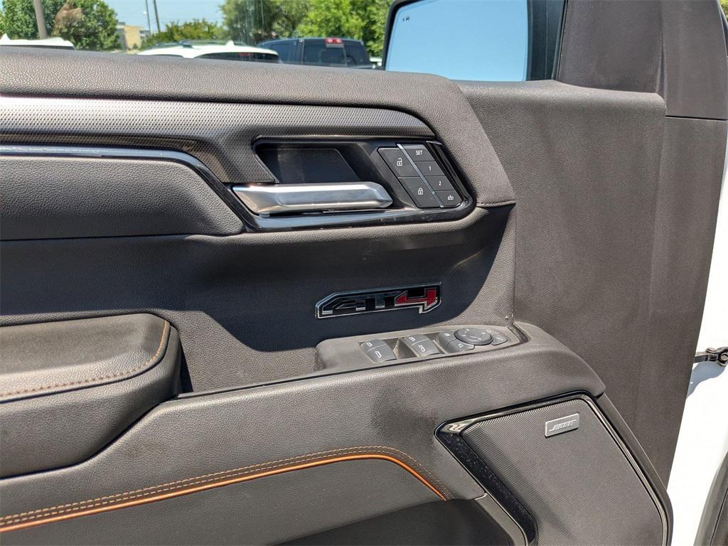 used 2025 GMC Sierra 1500 car, priced at $55,200