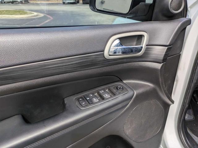 used 2021 Jeep Grand Cherokee car, priced at $19,600