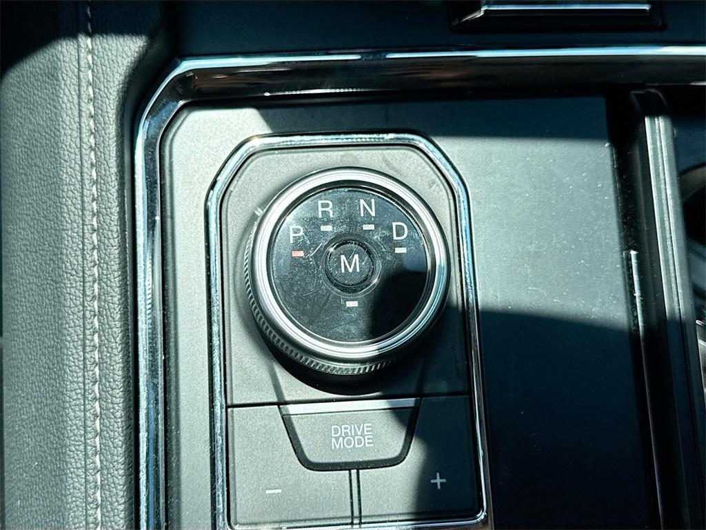 used 2024 Ford Expedition car, priced at $46,400