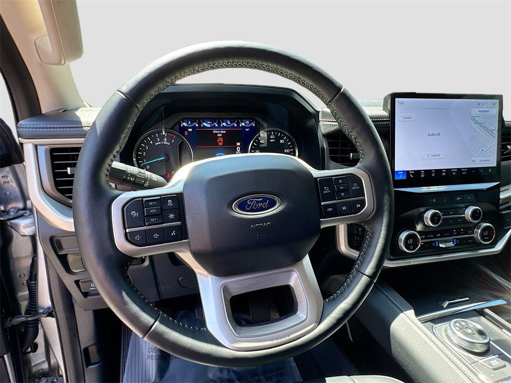 used 2024 Ford Expedition car, priced at $46,400