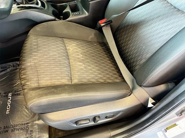 used 2020 Nissan Rogue car, priced at $14,400
