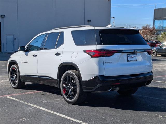 used 2023 Chevrolet Traverse car, priced at $33,100