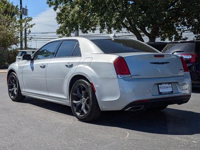 used 2021 Chrysler 300 car, priced at $18,200