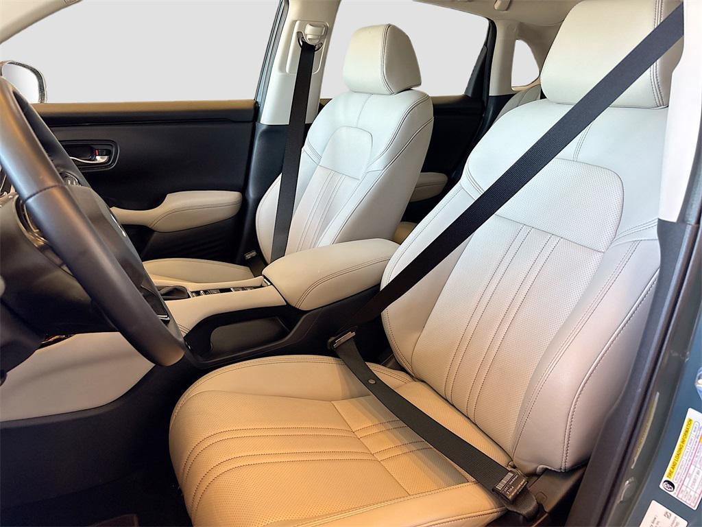 used 2025 Honda HR-V car, priced at $25,900